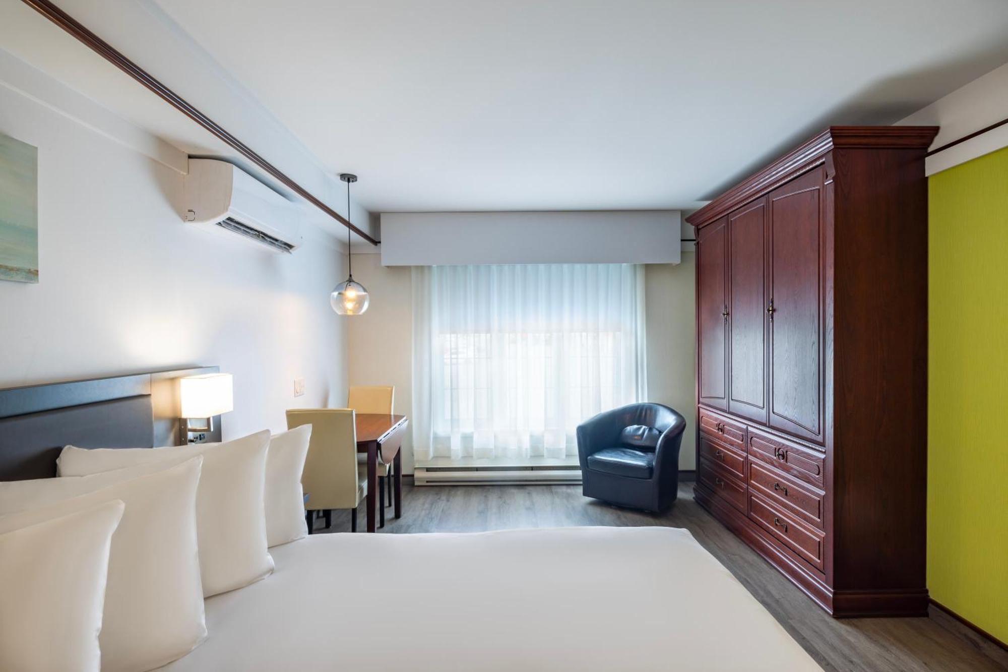Les Suites De Laviolette Ascend Hotel Collection Trois-Rivieres Exterior foto