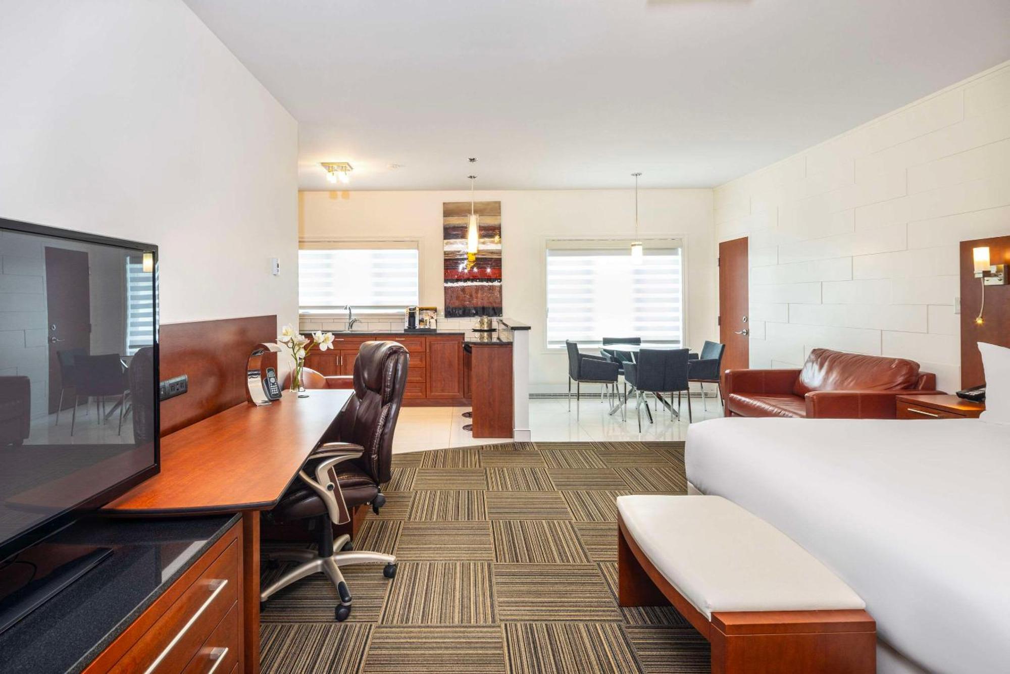 Les Suites De Laviolette Ascend Hotel Collection Trois-Rivieres Exterior foto